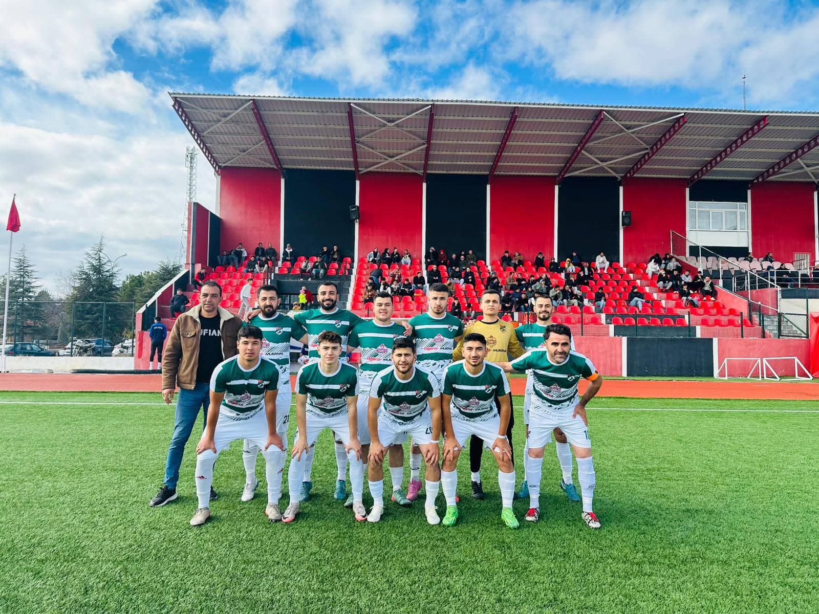 Maç Sonunda Taraftarlar Arasında Kavga