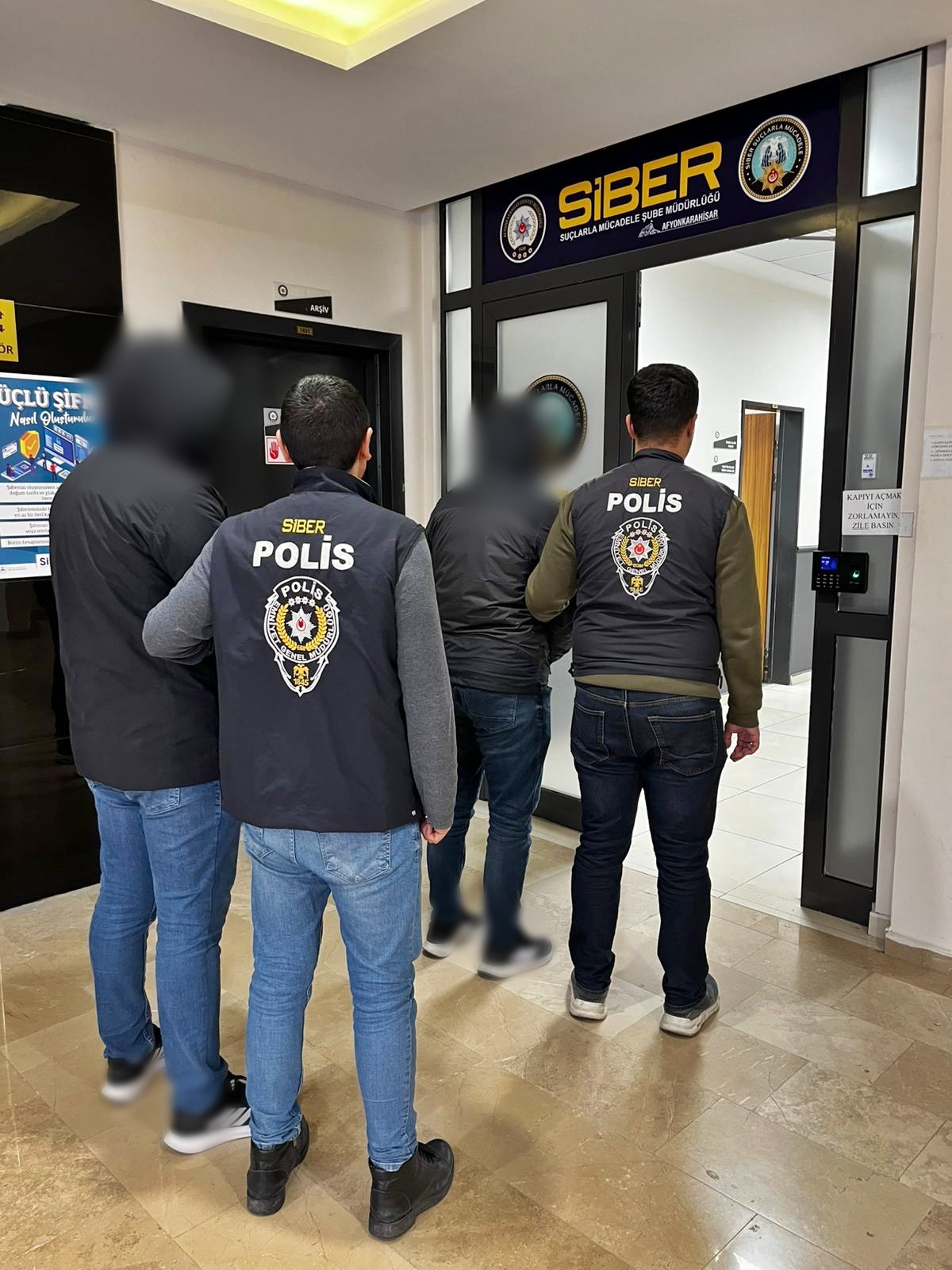 0 Faizli Kredi Vaadiyle Büyük Vurgun