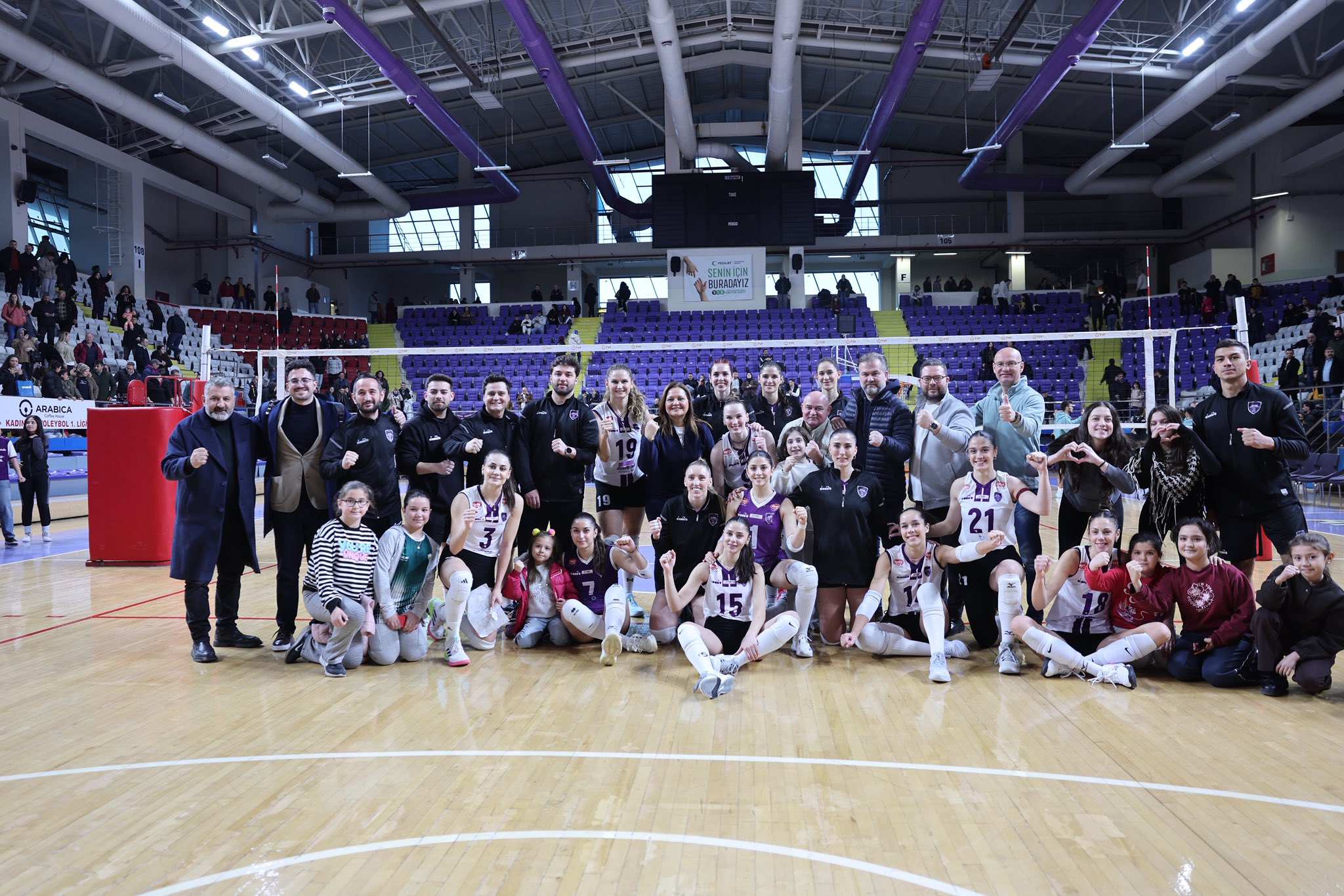 Afyon Belediye Yüntaş'tan İki Zafer