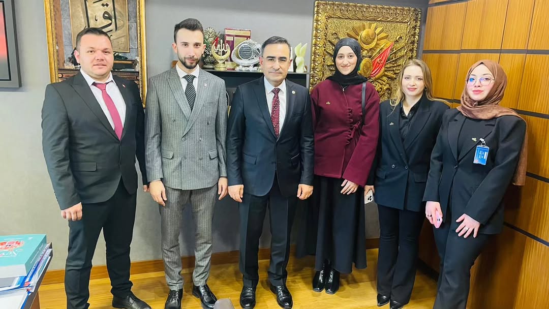 Afyonkarahisar AK Parti Milletvekili Dr. Hasan Arslan'ın İl Gençlik Kolları Ziyareti