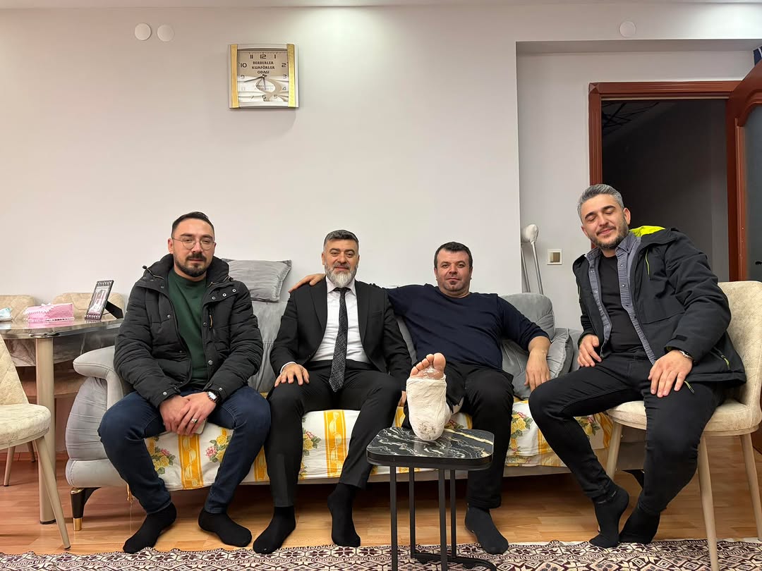 Afyonkarahisar Berberler ve Kuaförler Esnaf Odası'ndan Geçmiş Olsun Ziyareti