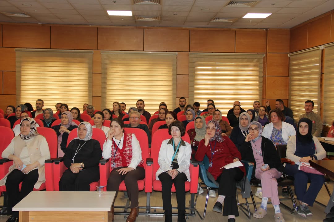 Afyonkarahisar Devlet Hastanesi Kalite Değerlendirme ve Hedef Toplantısı