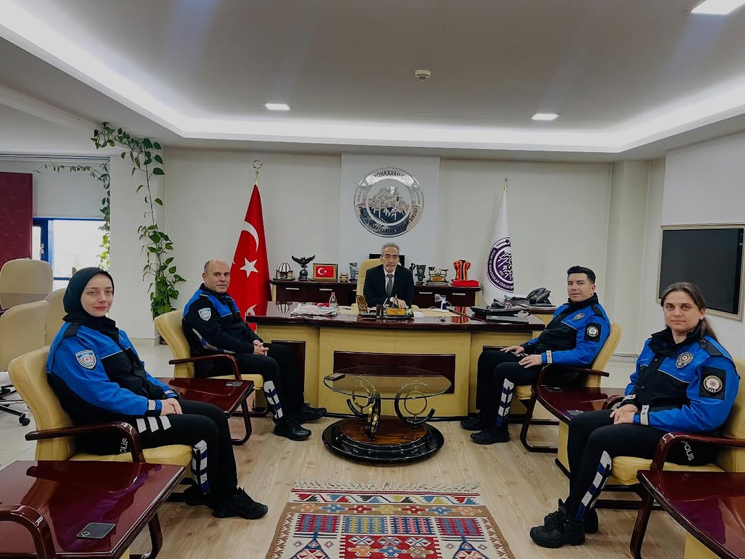 Afyonkarahisar Esnaf ve Sanatkarlar Odaları Birliği'nden Polis Memurlarına Ziyaret