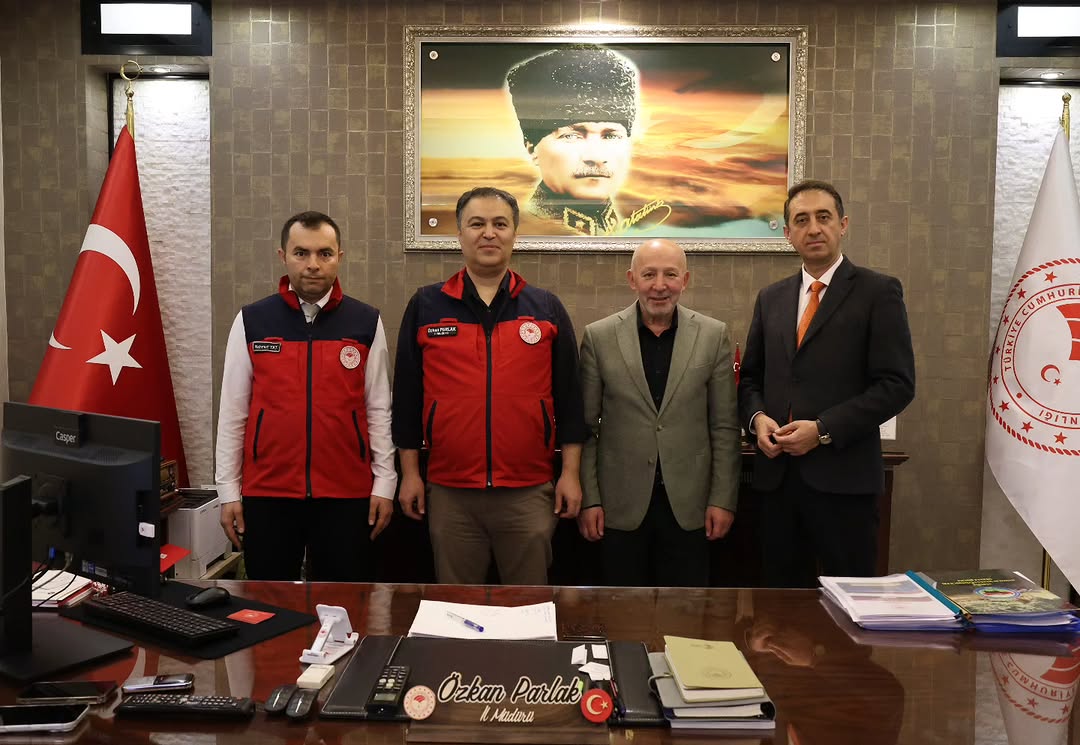 Afyonkarahisar İl Genel Meclis Başkanı ve Tarımsal Hizmetler Müdürü İl Tarım ve Orman Müdürü'nü Ziyaret Etti