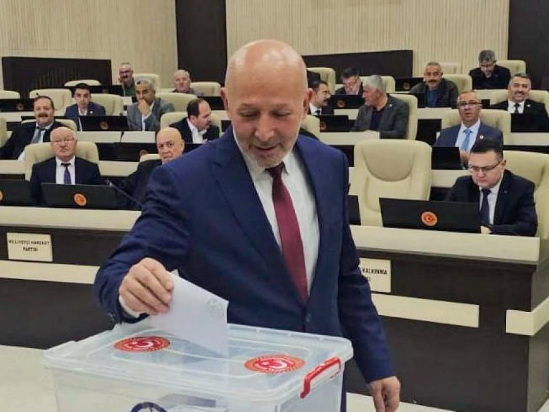 Afyonkarahisar İl Genel Meclisi Başkanı Mehmet Siper Yeniden Seçildi
