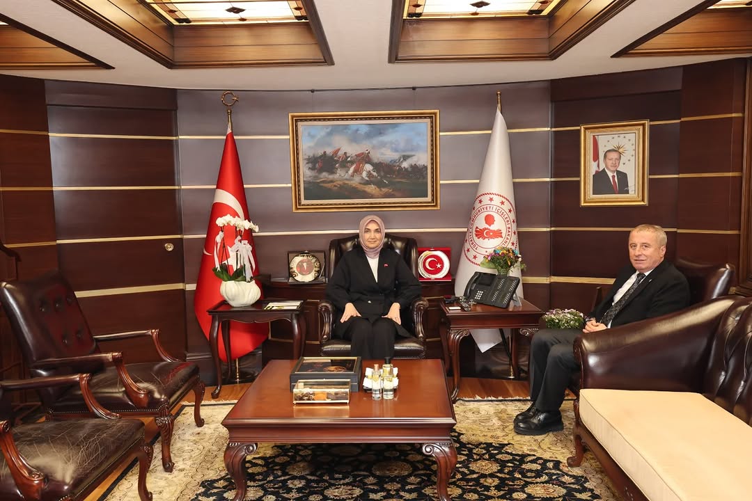 Afyonkarahisar Milletvekili Kubra Yigitbasi Içişleri Bakan Yardımcılığı Atamasını Kutladı