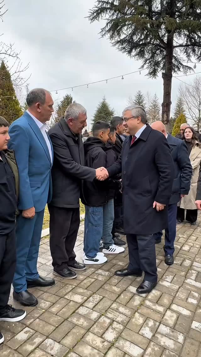 Afyonkarahisar Milletvekili Ramazan Bayramı'nda İlçe İlçe Gezdi