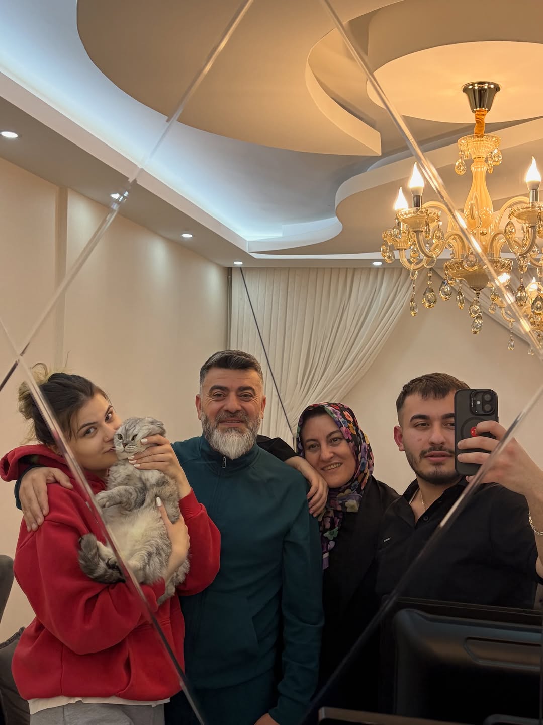 Afyonkarahisar Muhtarlar Derneği Başkanı Suat Uygur'dan Anlamlı Paylaşım