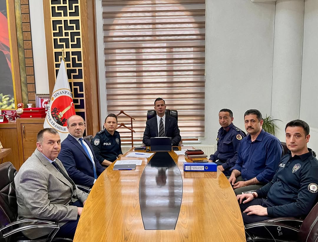 Afyonkarahisar SinanPaşa Kaymakamlığı'ndan Önemli Toplantı