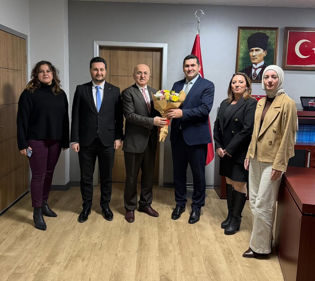 Afyonkarahisar SMMM Odası Başkanı ve Heyeti Sgk İl Müdürlüğü'nü Ziyaret Etti