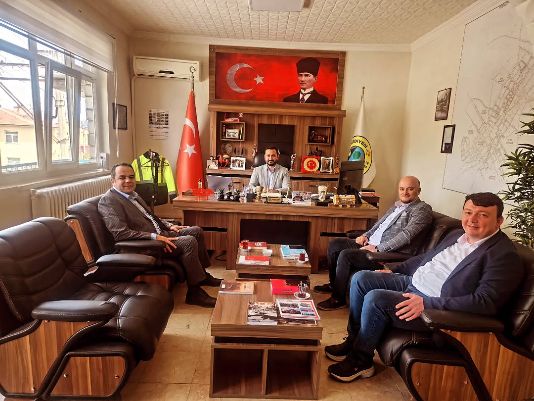 Afyonkarahisar TV3 Yönetim Kurulu Üyesi Önder Artuk ve Beraberindekilerden Ziyaret