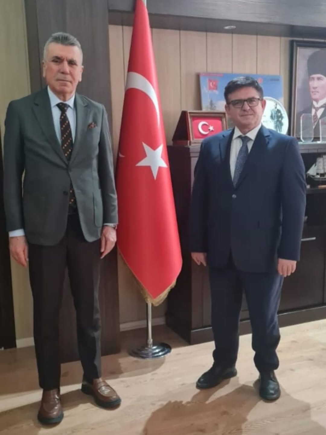 Afyonkarahisar Vali Yardımcısı Yalçın Sezgin, Defterdar İbrahim Gündüz'ü Ziyaret Etti