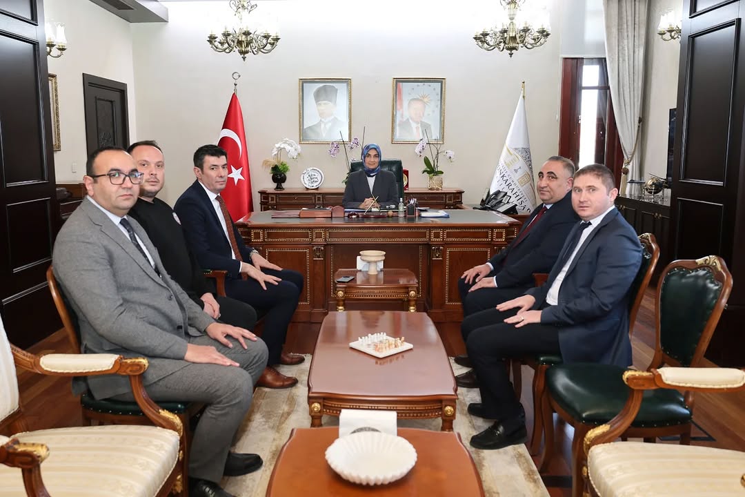 Afyonkarahisar Valiliği'nden Vali Doç. Dr. Kübra Güran Yiğitbaşı'na Ziyaret