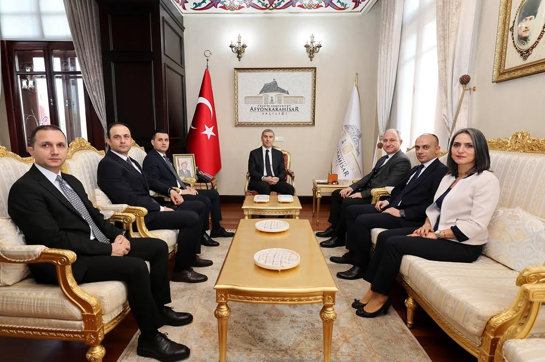 Afyonkarahisar Valiliği'nden Valimiz Dr. Naci Aktaş'a Hayırlı Olsun Ziyaretleri