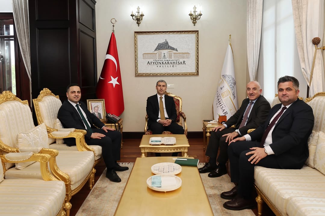 Afyonkarahisar Valiliği, Vali Dr. Naci Aktaş'ın Şekerbank Yetkililerini Kabul Etti