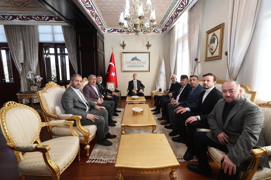 Afyonkarahisar Valiliği, Valimiz Dr. Naci Aktaş'ın Hayırlı Olsun Ziyaretlerini Paylaştı