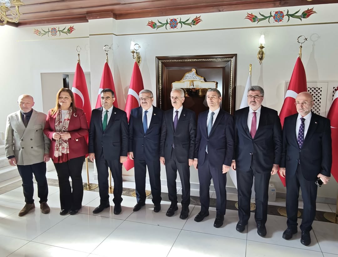 Ak Parti Afyonkarahisar İl Başkanı Av. Turgay Şahin'den Vali Ziyareti