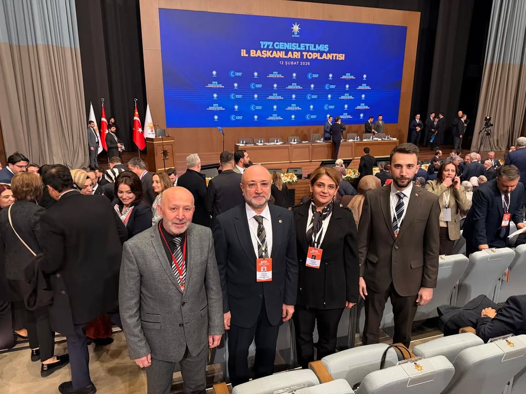 AK Parti Afyonkarahisar İl Başkanlığı'ndan Önemli Toplantıya Katılım