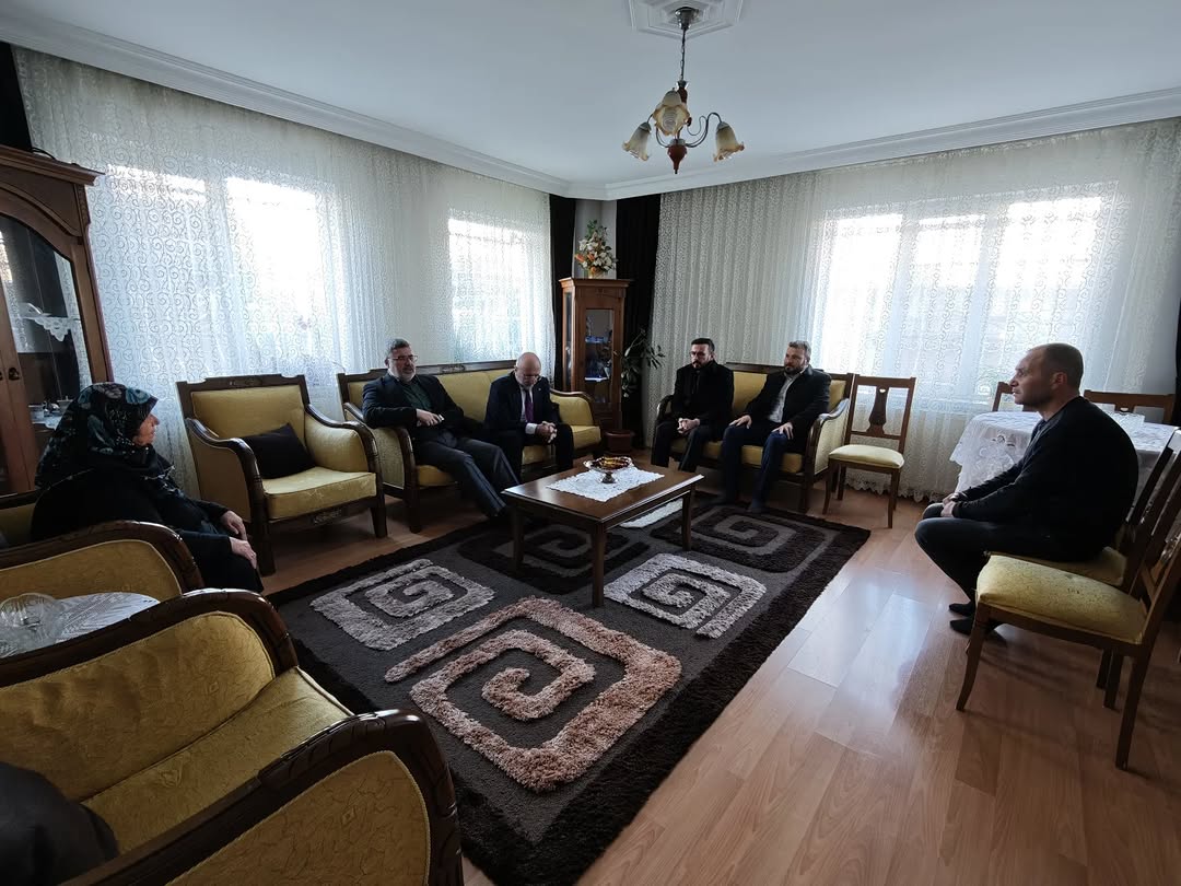 AK Parti Afyonkarahisar İl Başkanlığı'ndan Taziye Ziyareti