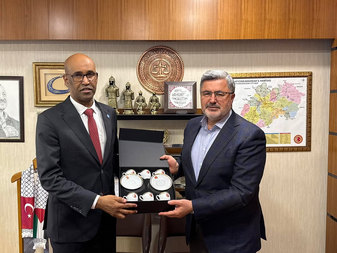 Ak Parti Afyonkarahisar Milletvekili Ali Özkaya'dan Somali Büyükelçisi Fathudin Ali Mohamed Ziyareti