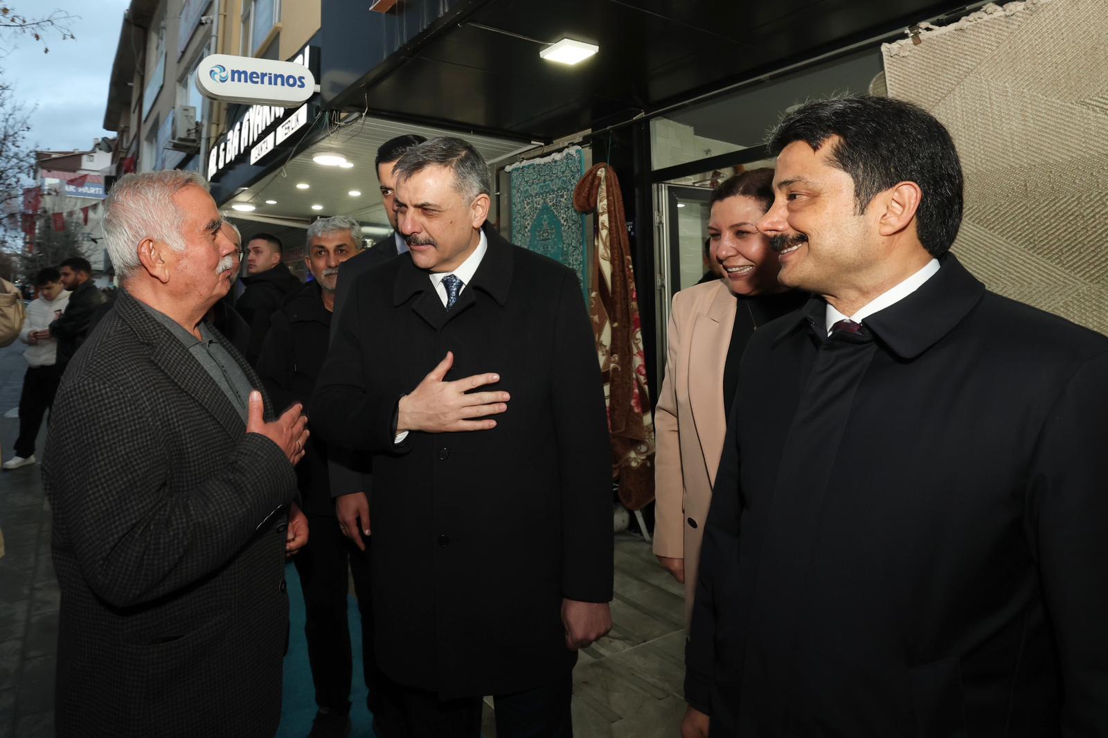 Bakan Kırşehir'de Esnafı Ziyaret Etti