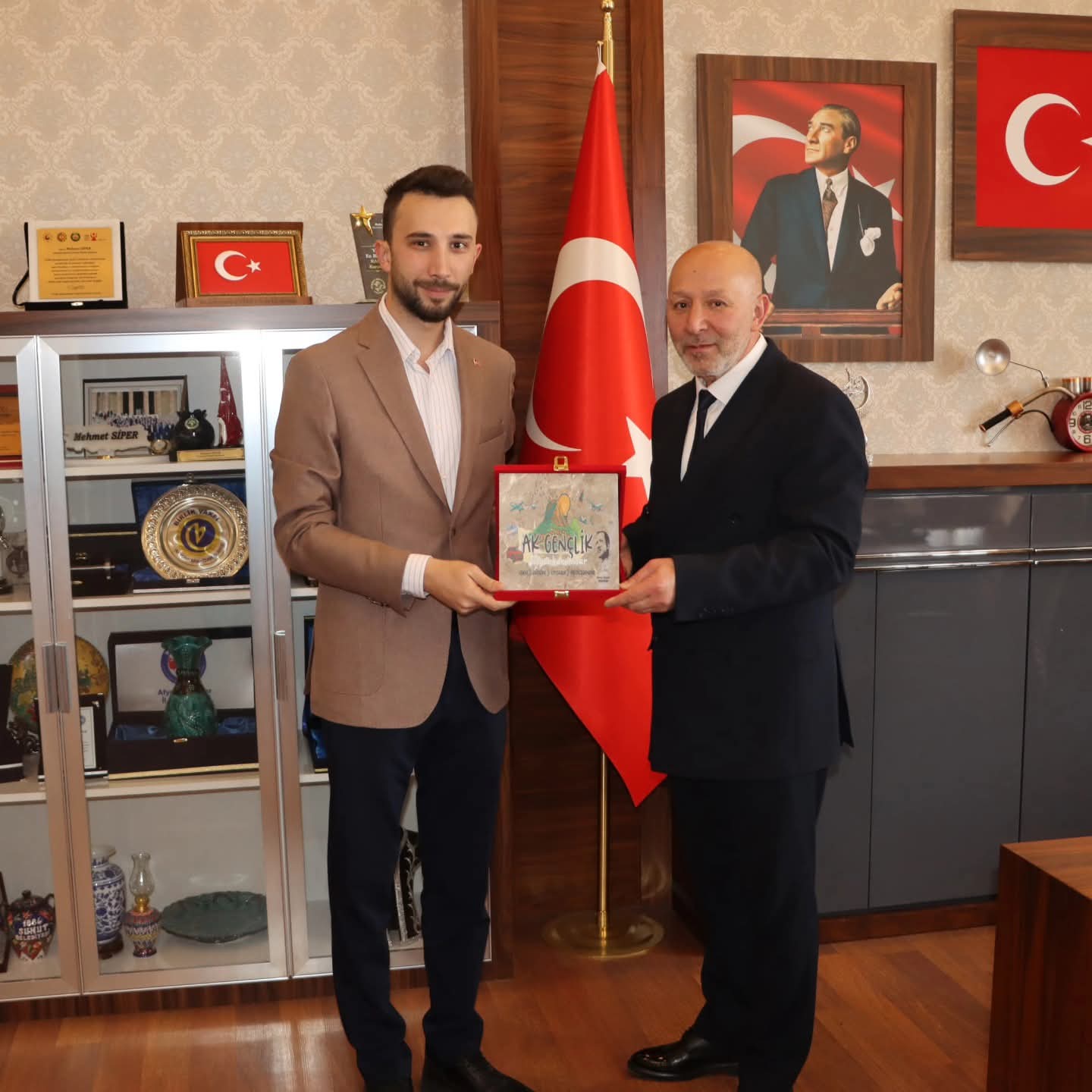 Başkan İntepe’den Siper’e Yeni Dönem İçin Hayırlı Olsun Ziyareti