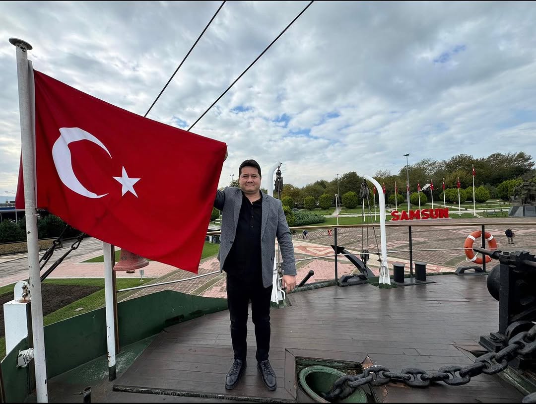 Bolvadin Belediye Başkanı Derviş Aynacı: Bayrağımıza Uzanan Eli Kırarız