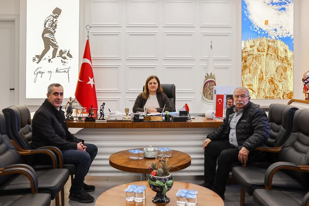 CHP Sandıklı İlçe Başkanı Raşit Güneş ve Hakkı Yıldız İle Görüş Alışverişinde Bulundu