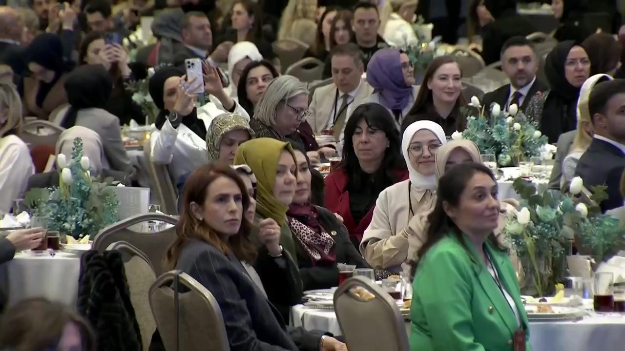 Cumhurbaşkanı Erdoğan'dan 8 Mart Dünya Kadınlar Günü İftar Programı