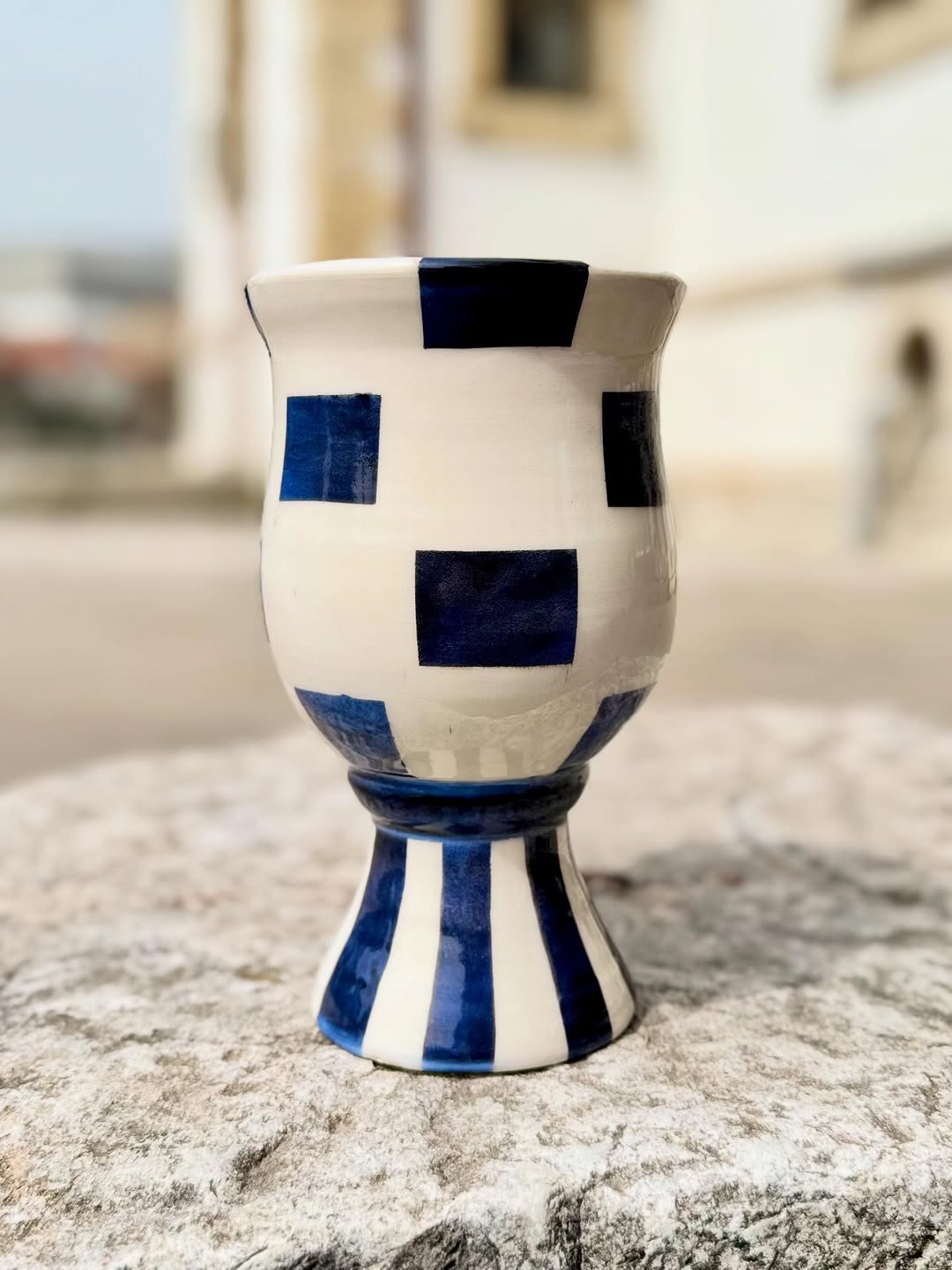 Emirdağ Kadın Kooperatifi'nin Emeğiyle Şekillenen Seramik Vazo