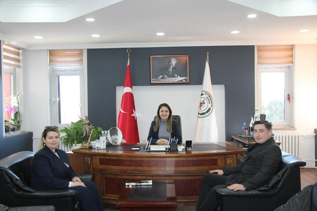 Gazete 3 ve Kanal 3-Gazete 3 Temsilcilerinden Baro Başkanı'na Ziyaret