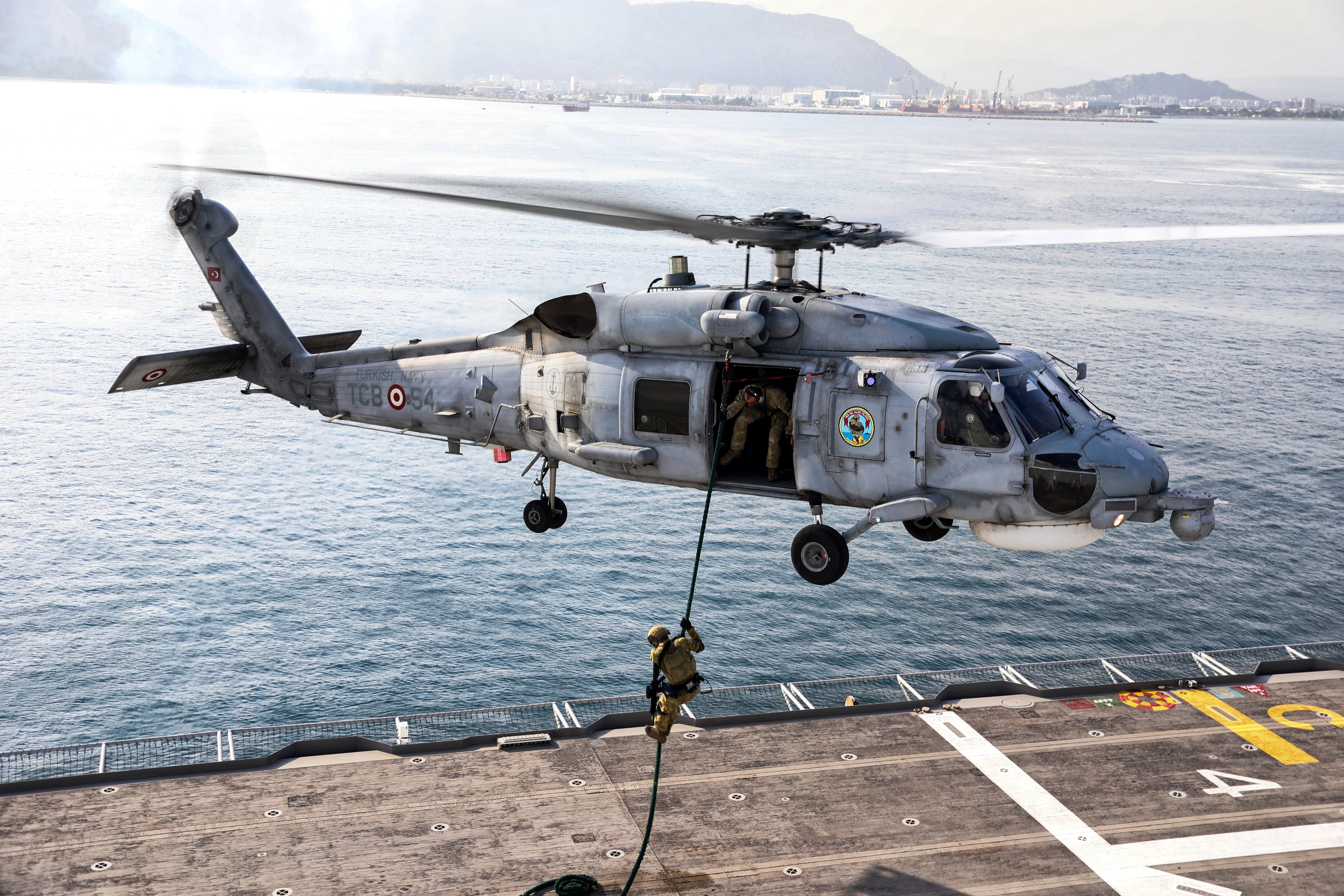 Gökyüzünden Denize Görev