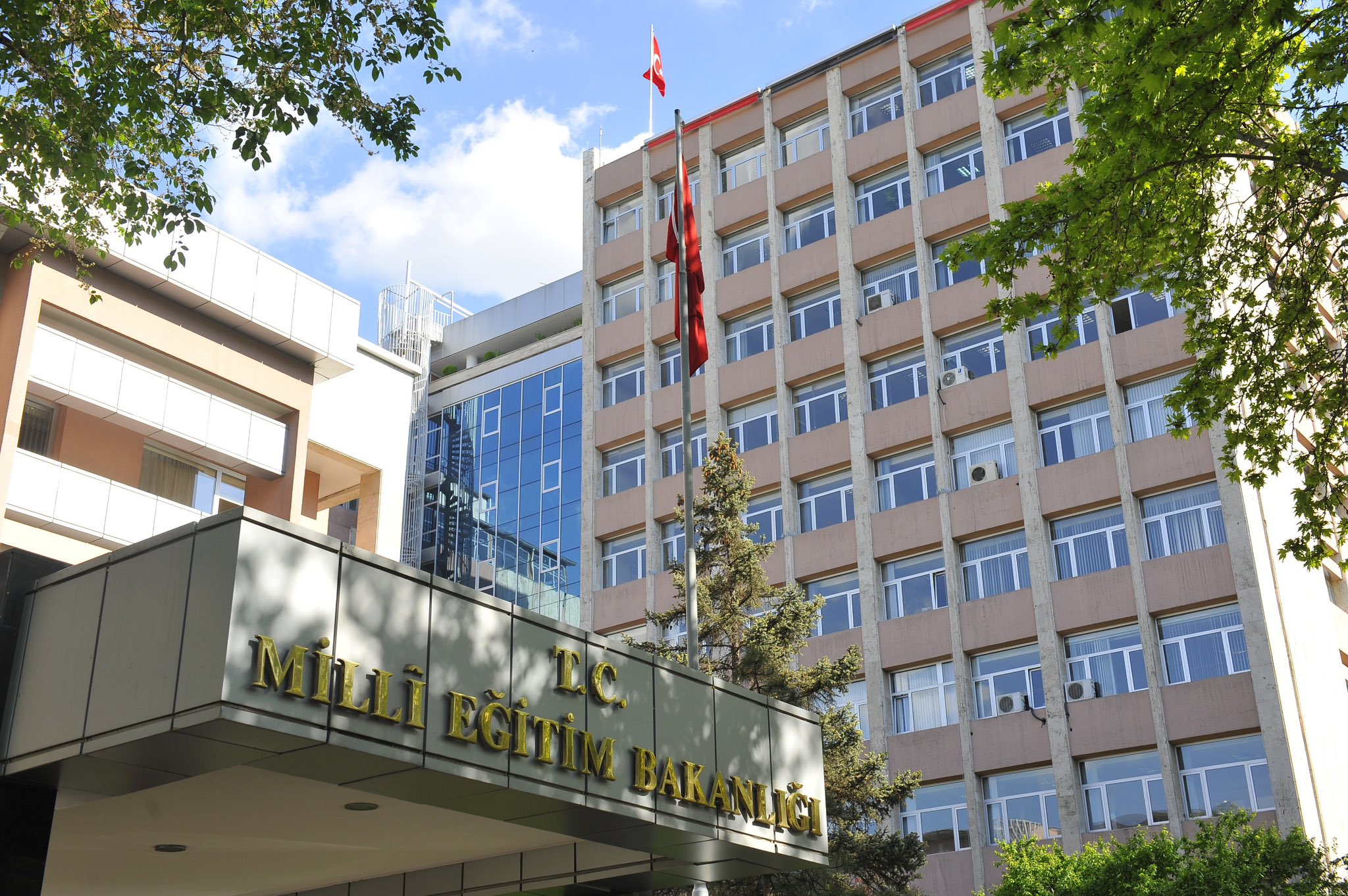 İzinsiz Eğitim Faaliyetleri Hakkında Çalışma