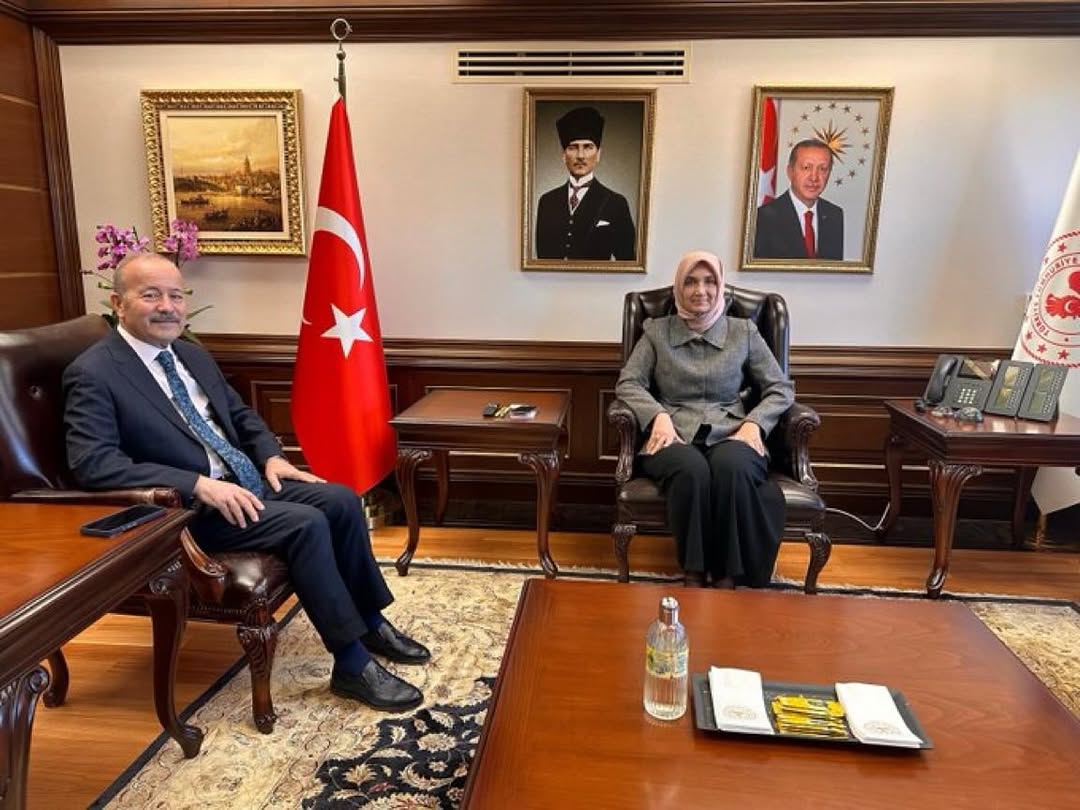 Mhp Afyonkarahisar Milletvekili Mehmet Taytak'tan İçişleri Bakan Yardımcısı Kübra Güran Yiğitbaşı Ziyareti