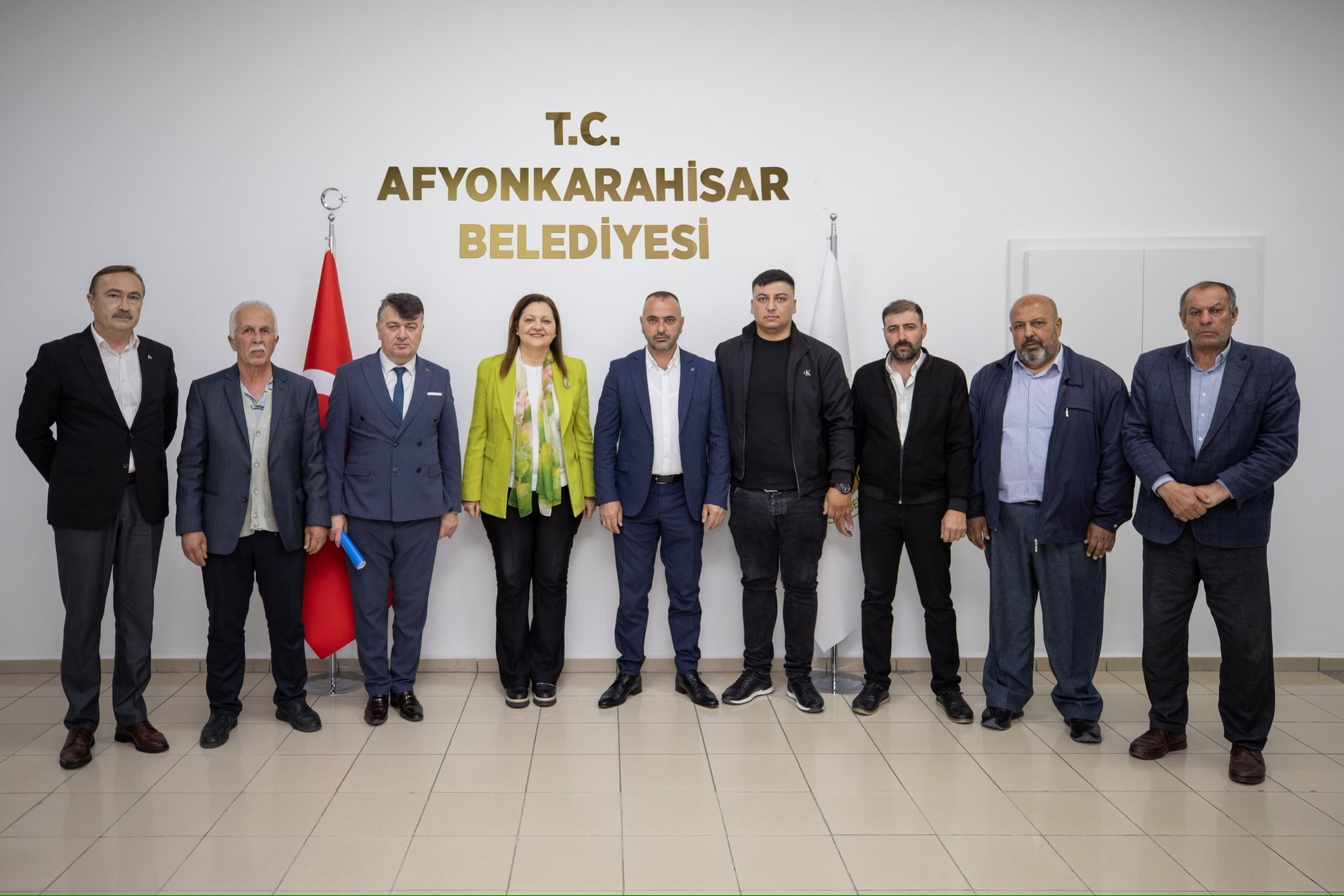 Minibüs esnafı ile toplantı gerçekleştirildi