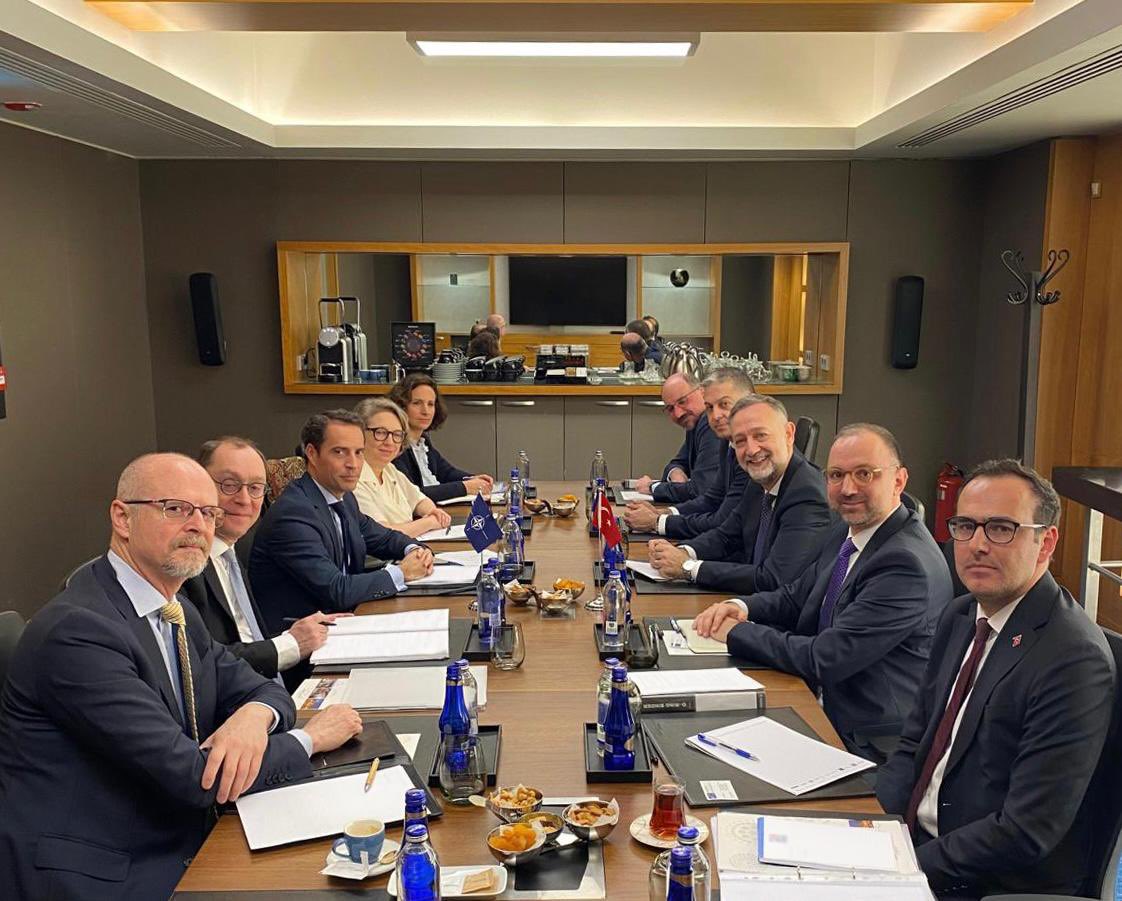 NATO Görüşmeleri Devam Ediyor