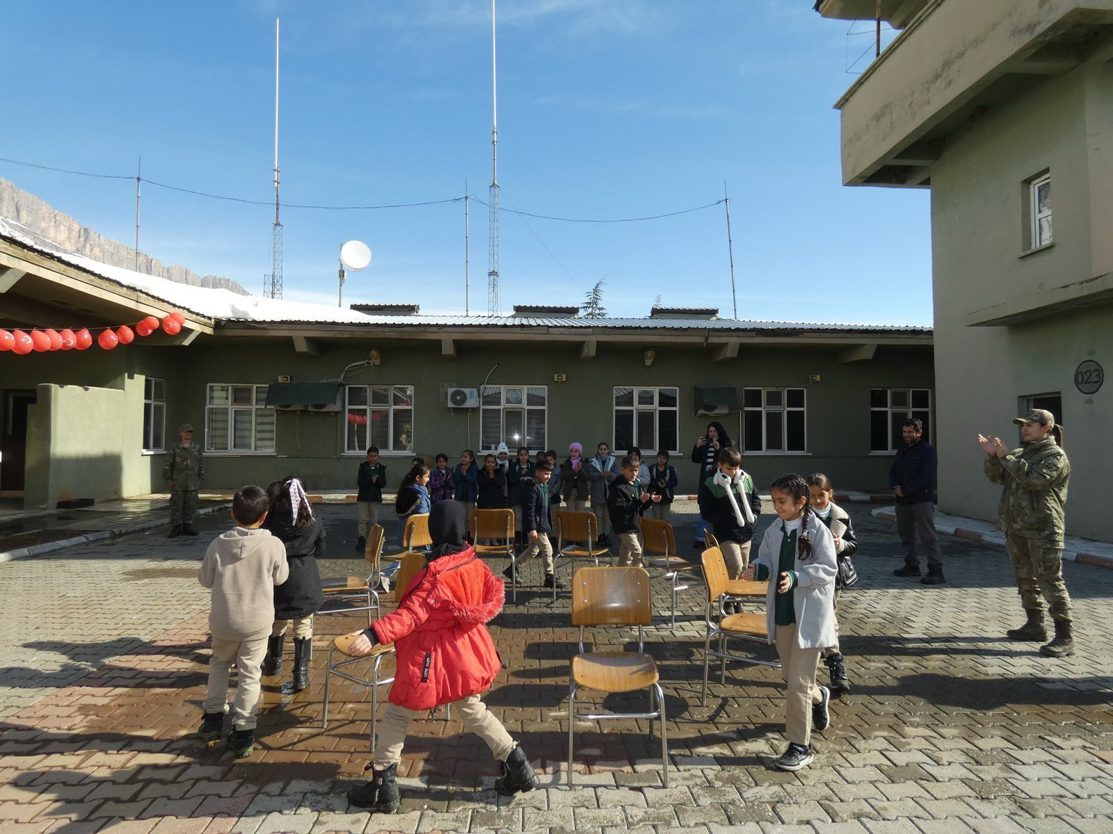 Öğrenciler Askeri Projeye Katıldı