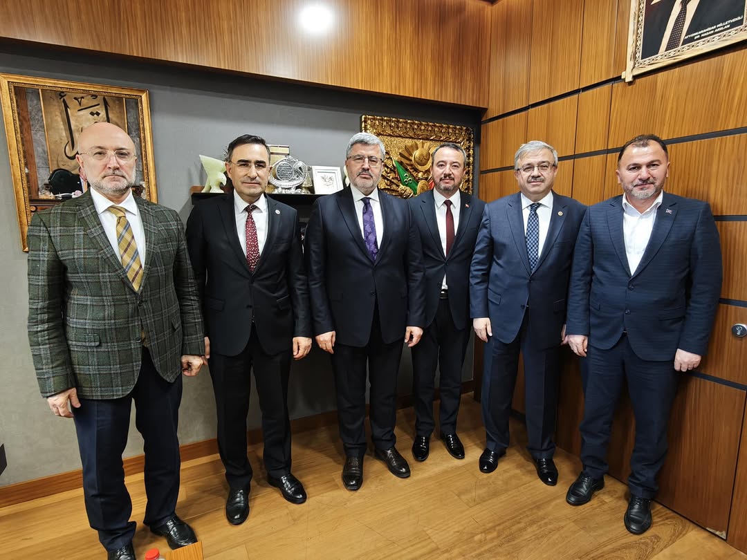 Sandıklı Belediye Başkanı Adnan Öztaş, TBMM Ziyaretini Paylaştı