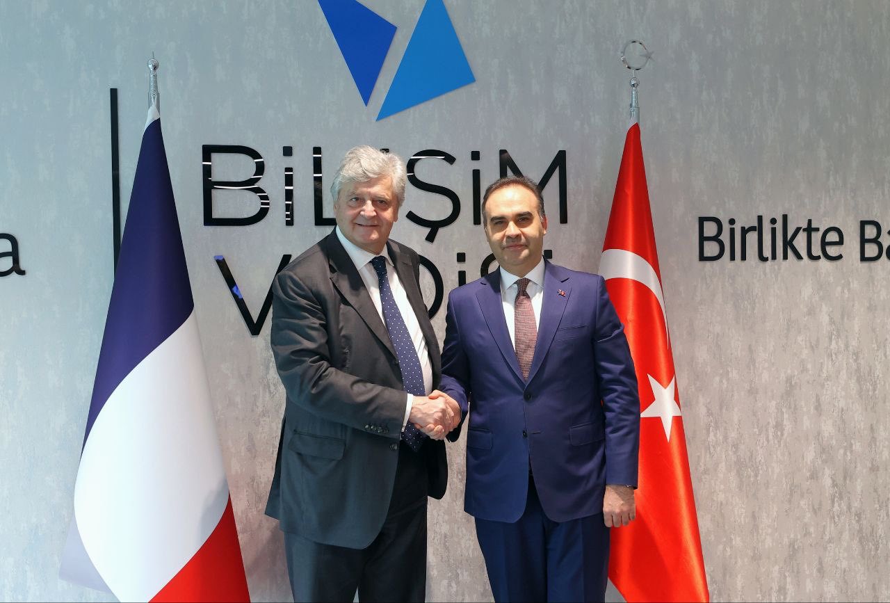 Türkiye-Fransa İş Birliği Gelişiyor