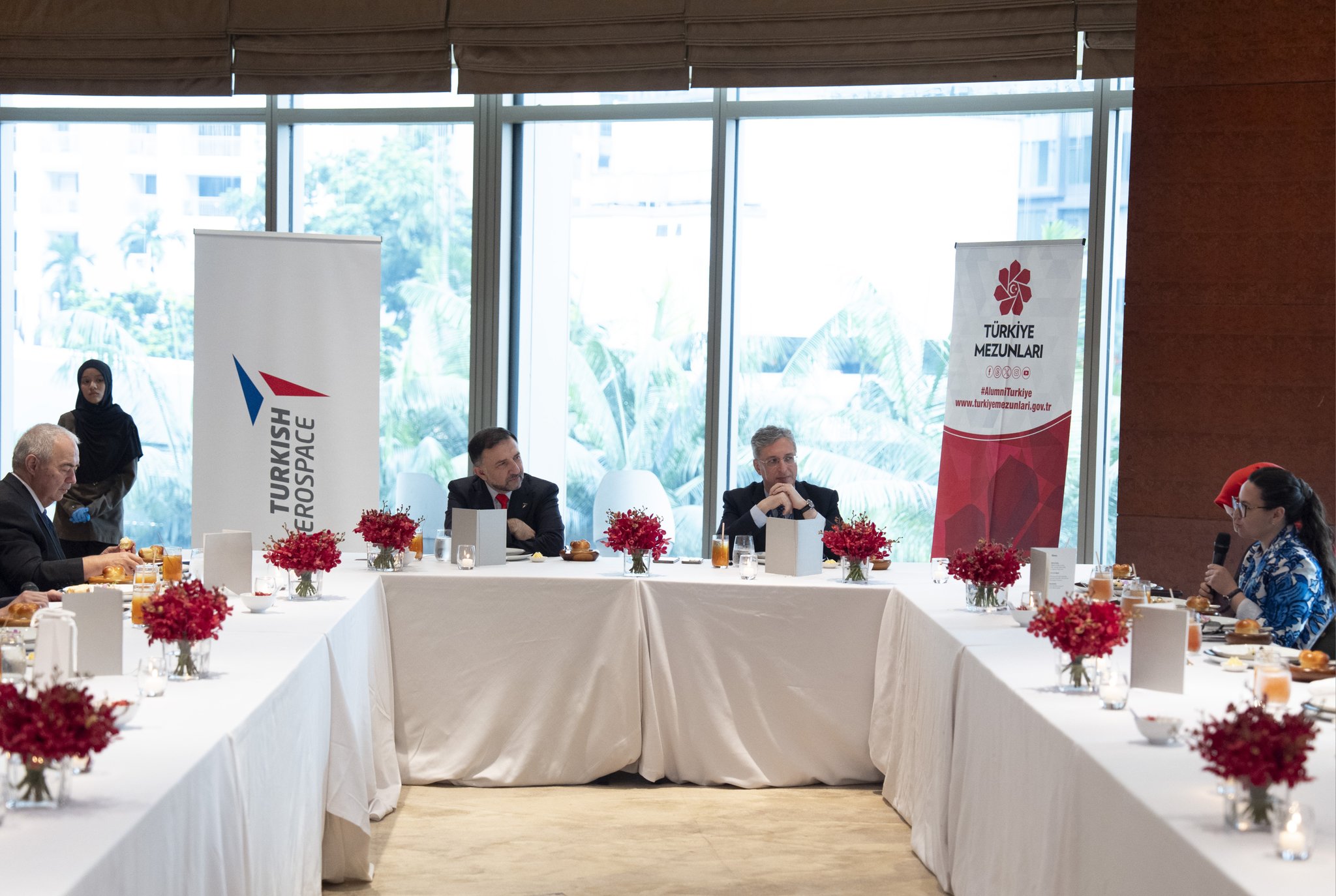 Türkiye ve Malezya dostluğu üzerine görüşmeler yapıldı