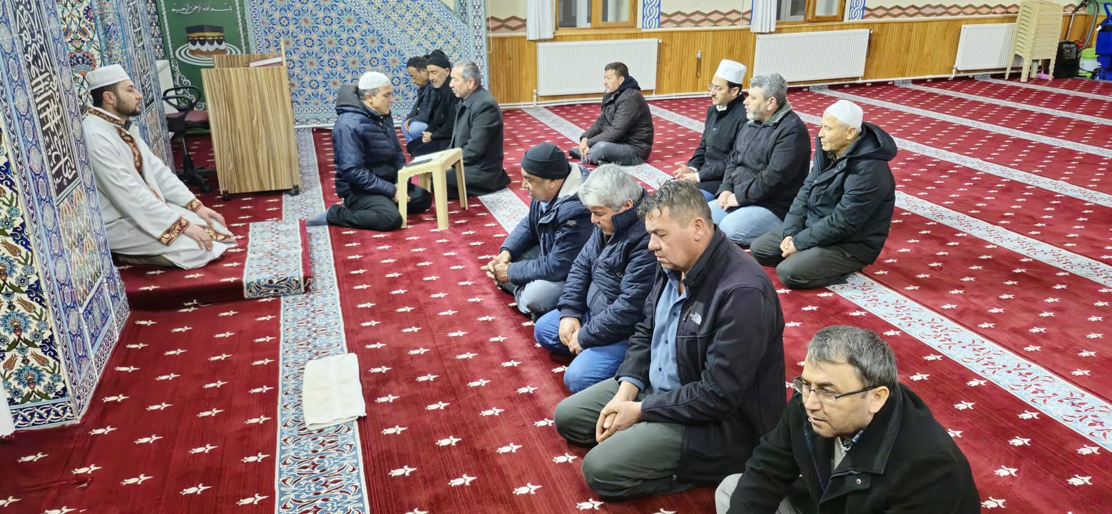 Yenibelkavak Köyü'nde Sabah Namazı Buluşması Gerçekleştirildi