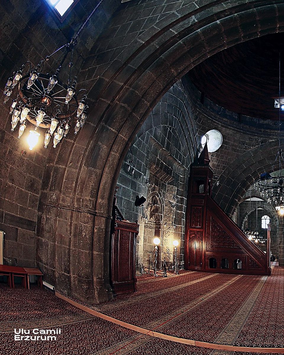 Erzurum Ulu Camii: Tarihin İzlerini Taşıyan Bir Miras