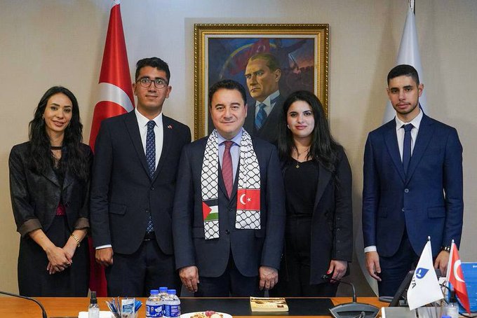 Deva Partisi Genel Başkanı Ali Babacan, Filistinli Üniversite Öğrencilerini Ağırladı