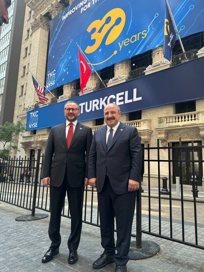 Turkcell, 30. yılını New York Borsası'ndaki Gong Töreni ile kutladı