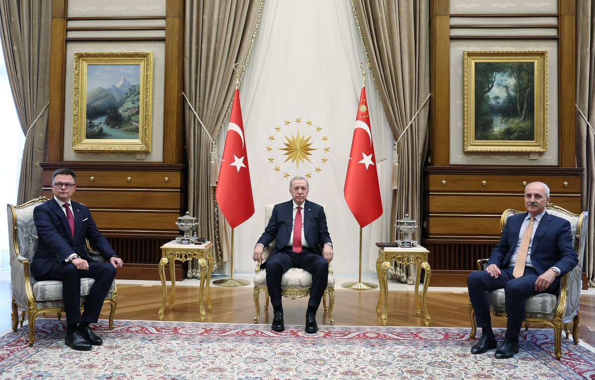 TBMM Başkanı Numan Kurtulmuş, Cumhurbaşkanı Erdoğan'ın Polonya Meclis Başkanı ile Görüştü