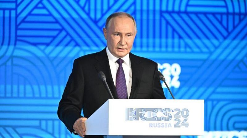 Rusya Devlet Başkanı Putin, BRICS Grubu'na Üyelik İçin Kapıların Açık Olduğunu Belirtti