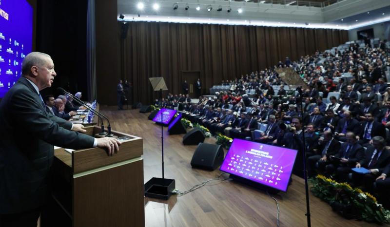 Cumhurbaşkanı Erdoğan, İl Başkanları Toplantısı'nda Gülen'i gündeme getirdi