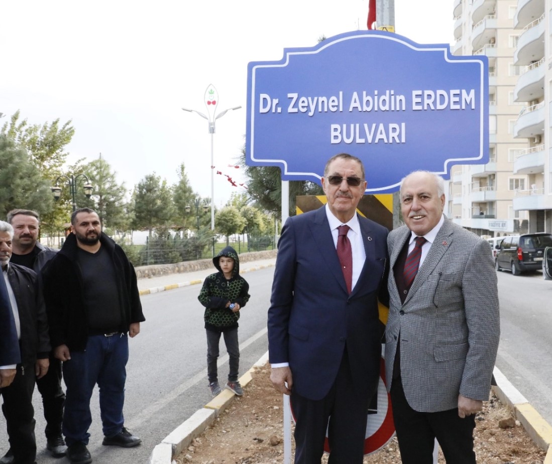 Mardinli İş İnsanı Dr. Zeynel Abidin Erdem, Yeşilli İlçesinde Okul Yaptıracak