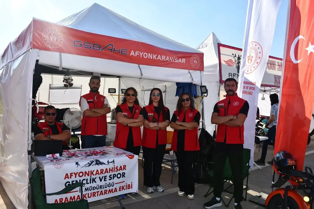 Afyon Motor Sporları Merkezi'nde İl Müdürlüğü Arama Kurtarma Ekibi Stant Açtı