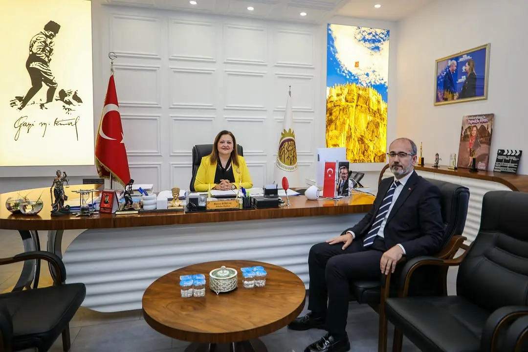 Afyonkarahisar Belediye Başkanı Burcu Köksal, İl Sağlık Müdürü Dr. Hakkı Öztürk ile Görüş Alışverişinde Bulundu